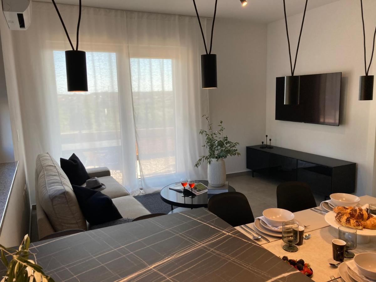 Ferienwohnung Urban Pula Exterior foto