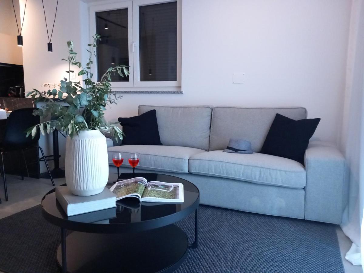 Ferienwohnung Urban Pula Exterior foto