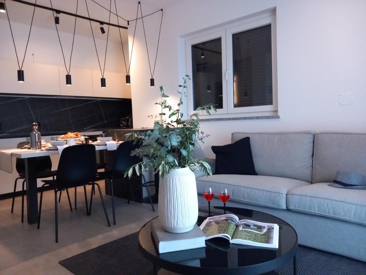 Ferienwohnung Urban Pula Exterior foto